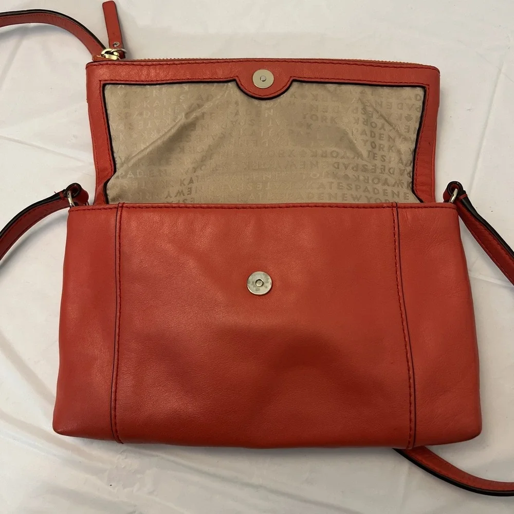 Kate Spade Fremont Place JULIAN Red Coral Leather Purse Crossbody Bag 10 X 6‎